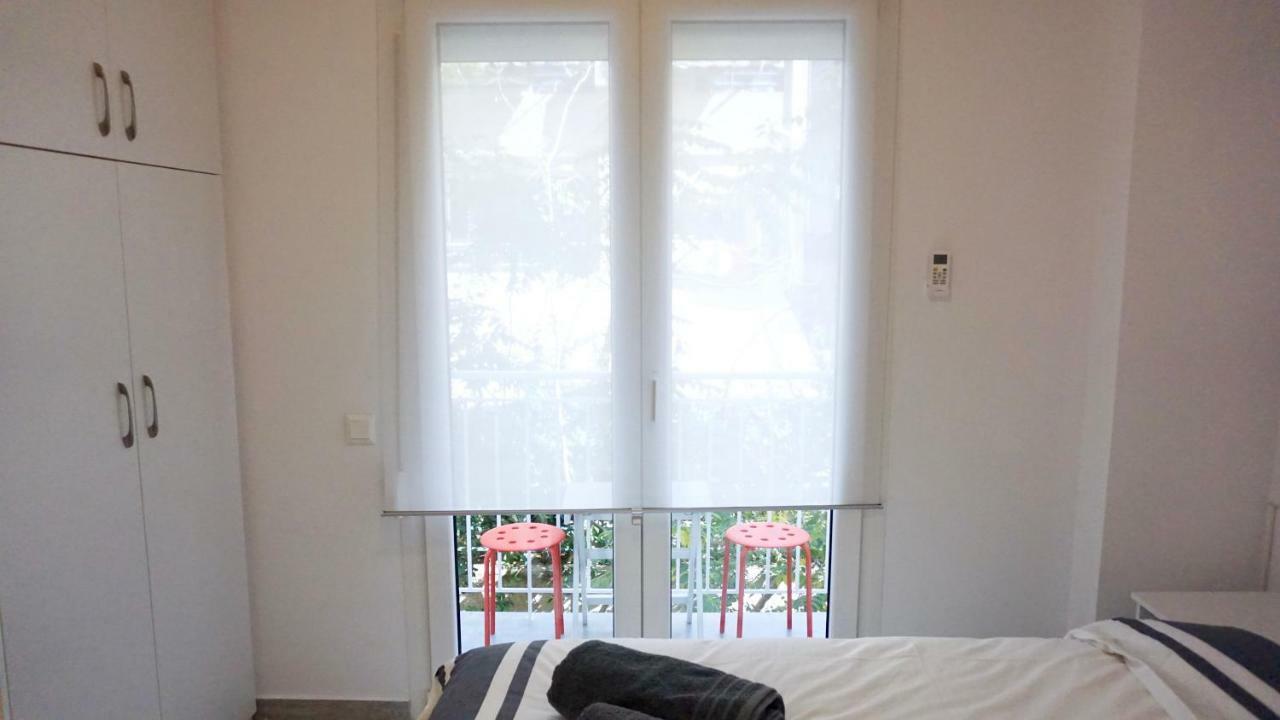 Urban Design Apt In Афіни Екстер'єр фото