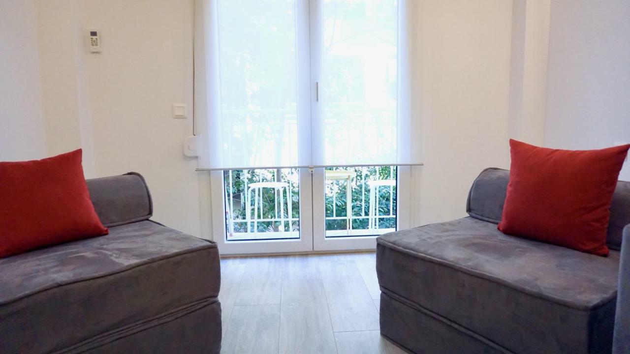 Urban Design Apt In Афіни Екстер'єр фото