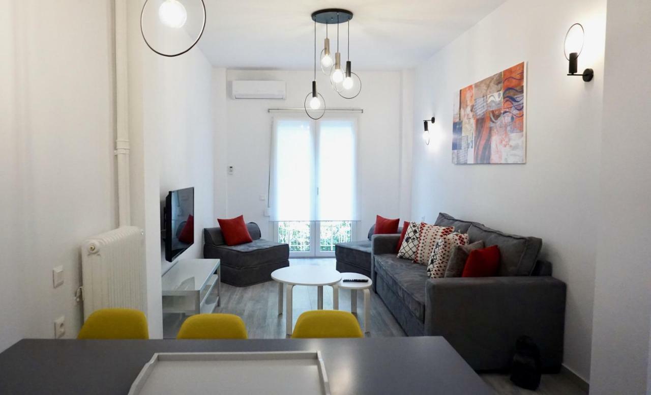 Urban Design Apt In Афіни Екстер'єр фото